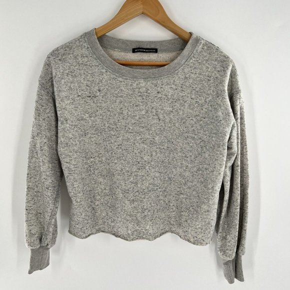 Brandy Melville Women's One Size Linen Blend Gray Cropped Sweatshirt Long Sleeve - Picture 2 of 13